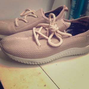Pink tennis shoes